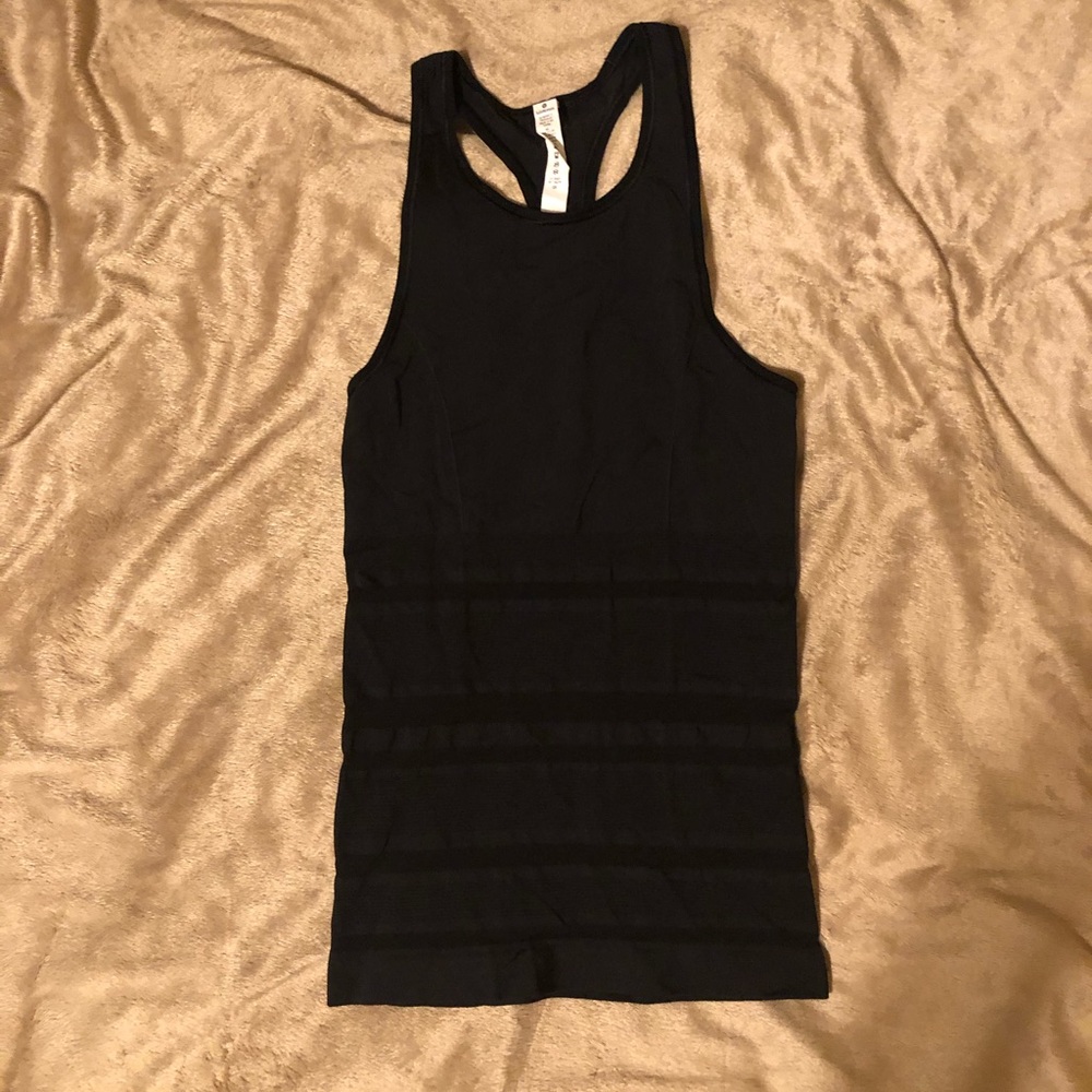 Lululemon black striped tank top